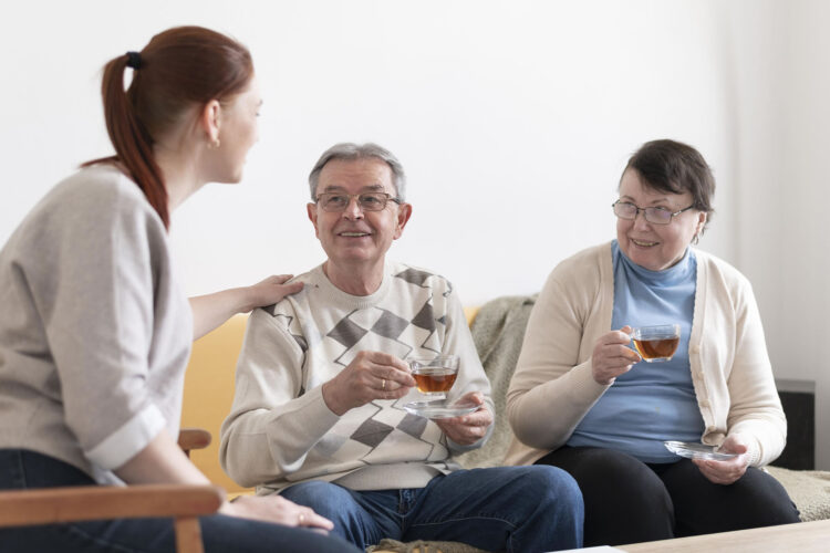 How to Communicate to a Parent with Dementia: Tips That Actually Work